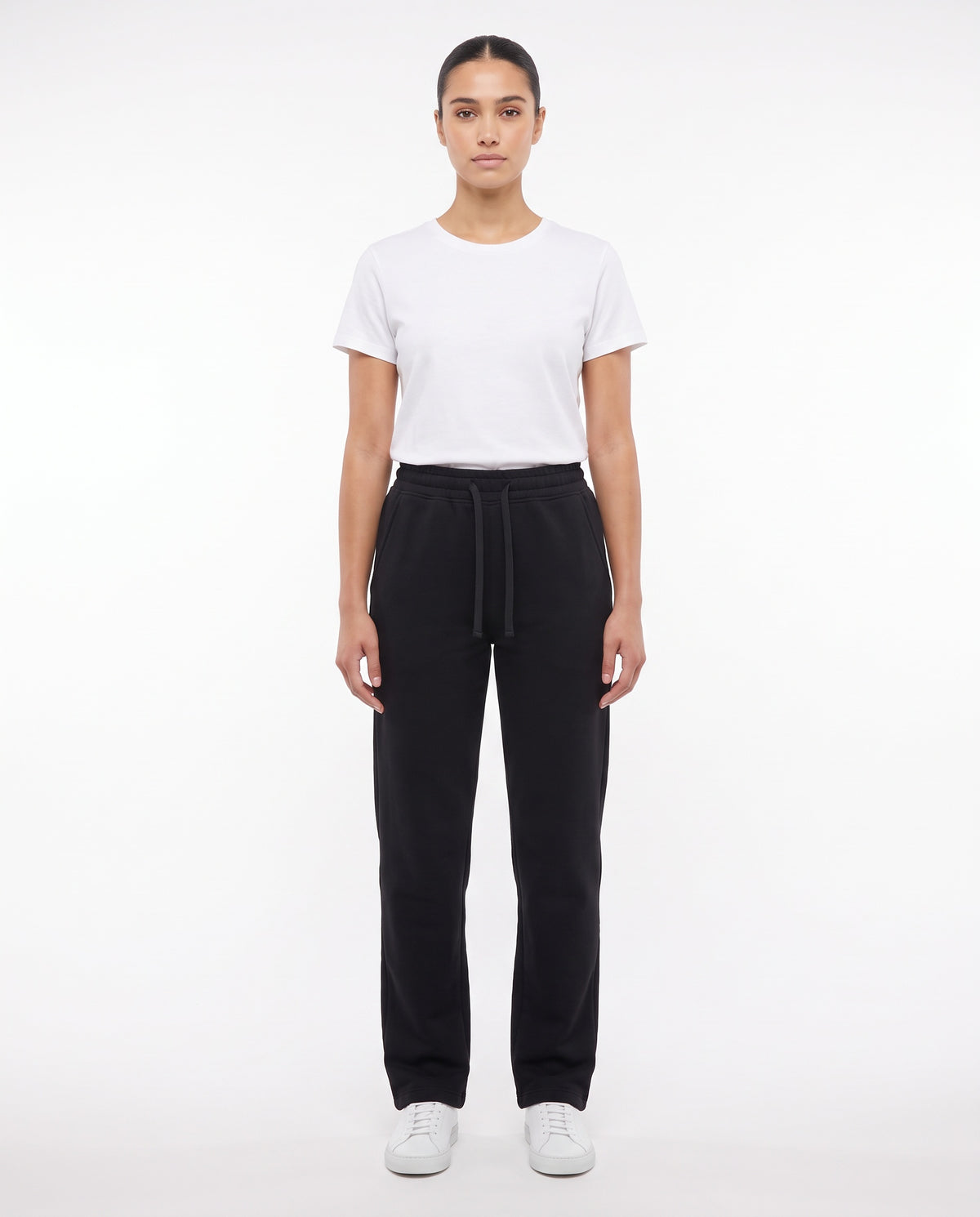 Women's Heavyweight Sweatpant in Black, front view